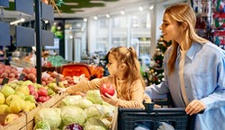 Co zmienia się w sklepach od 17 lutego i kogo dotyczą nowe zasady?
