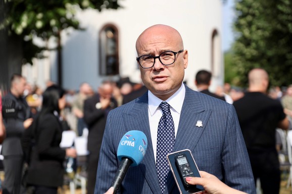 Vučević povodom godišnjice  NATO agresije: Imamo pravo na sećanje, suzu i počast za junake