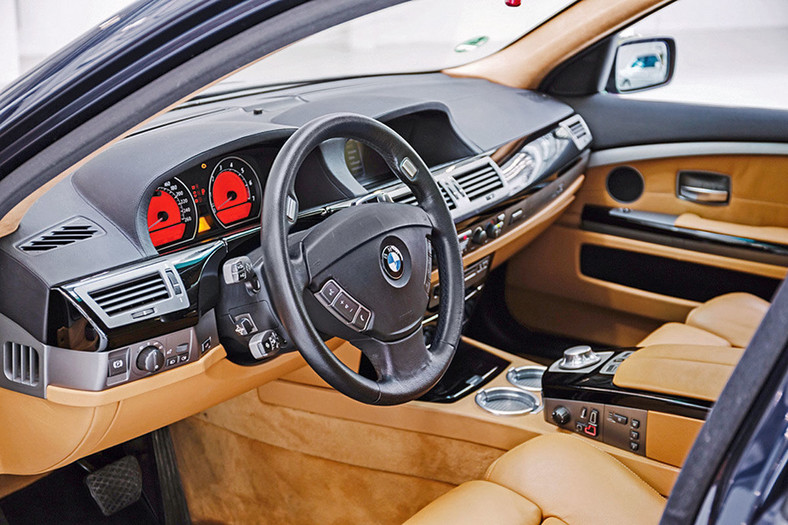 Najciekawsze BMW z silnikiem V12