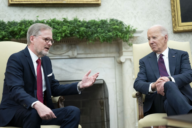 premier Czech Petr Fiala i prezydent USA Joe Biden