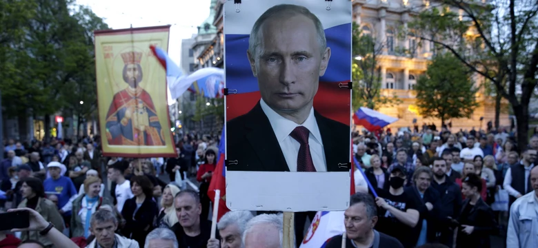 Kult Putina w "jądrze ciemności". Silna Rosja jest im potrzebna w jednym celu 