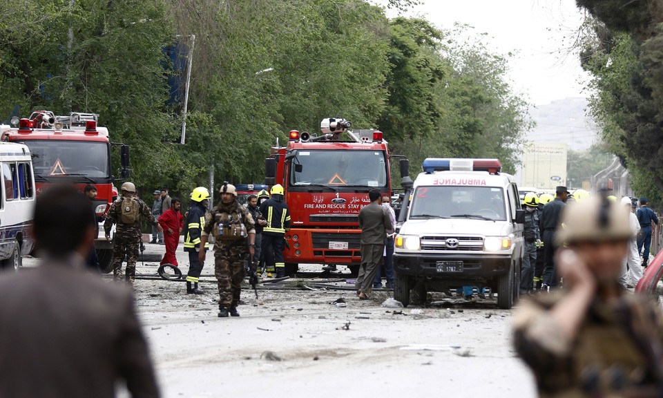 AFGHANISTAN SUICIDE BOMB BLAST (Suicide bomb blast targets NATO convoy in Afghanistan)