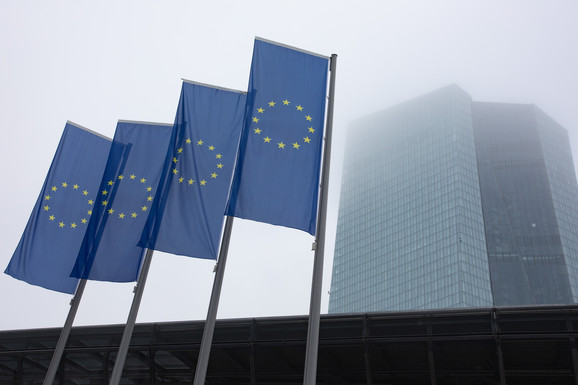 ECB: Finansijska stabilnost evrozone poboljšana, rizici i nadalje prisutni