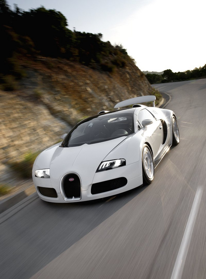 Bugatti Veyron Grand Sport: otwarta wersja w produkcji