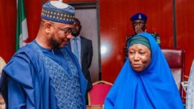 Gov. Lawal honours pilgrim who returned 80,000 dollars