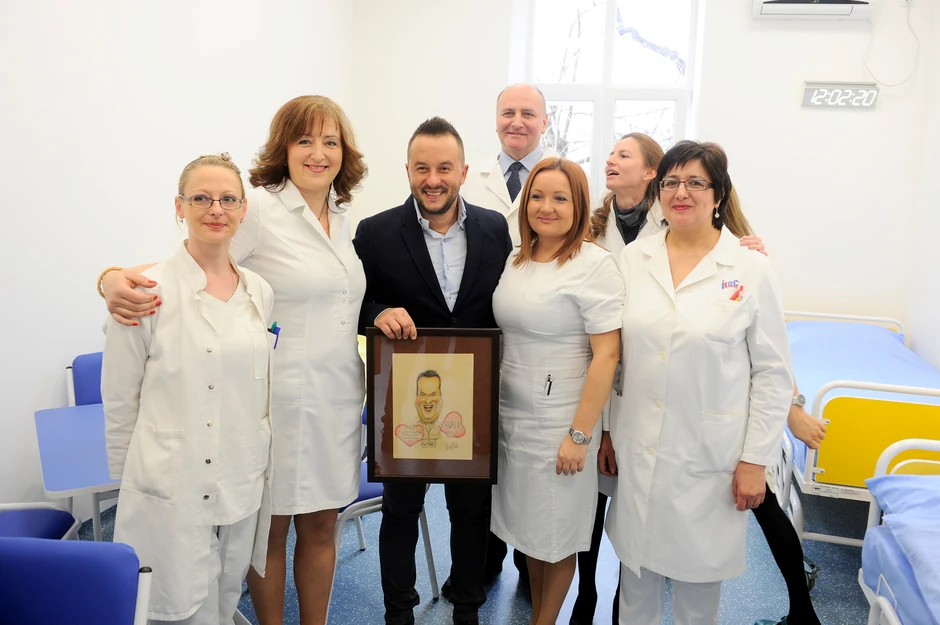 Zahvaljujući akciji “Blic fondacije” i emisiji “Veče sa Ivanom Ivanovićem” Odeljenje neurologije valjevske bolnice od 2015. godine je potpuno rekonstruisano
