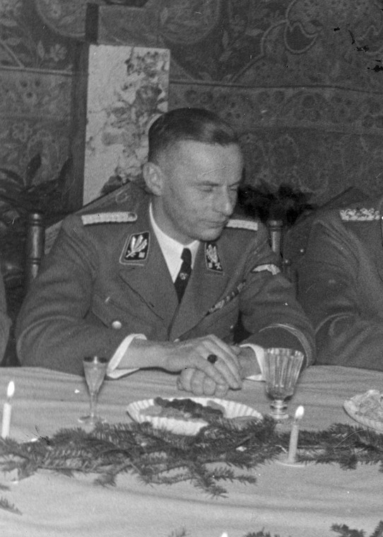 SS-Obergruppenfuhrer Friedrich Wilhelm Krüger na zdjęciu z grudnia 1939 r