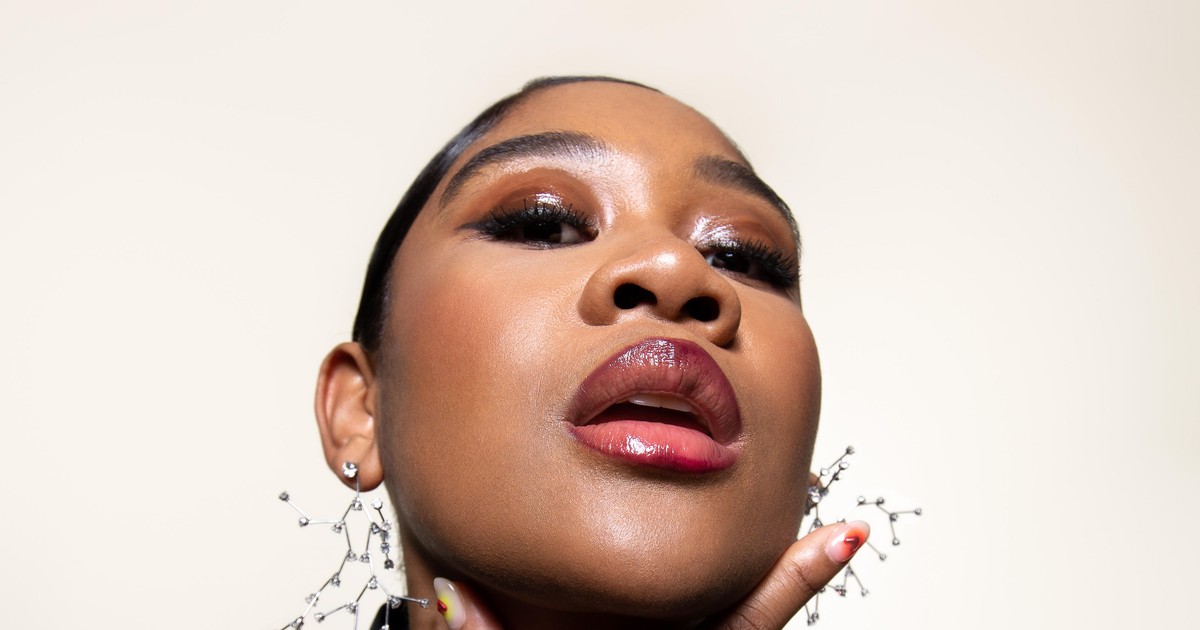 Rose May Alaba serves us beats that vibrate - Vimarsana News