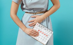 Skąd zachcianki i większy apetyt przed okresem? To badanie dostarcza dowodów, że...