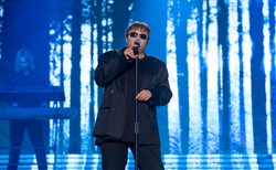 To nie Cugowski, ale...Kto tak idealnie wcielił się w lidera "Budki Suflera"?