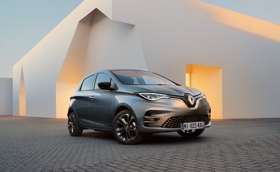 Renault Zoe był 2. najpopularniejszym samochodem elektrycznym w Europie w 2021 r.