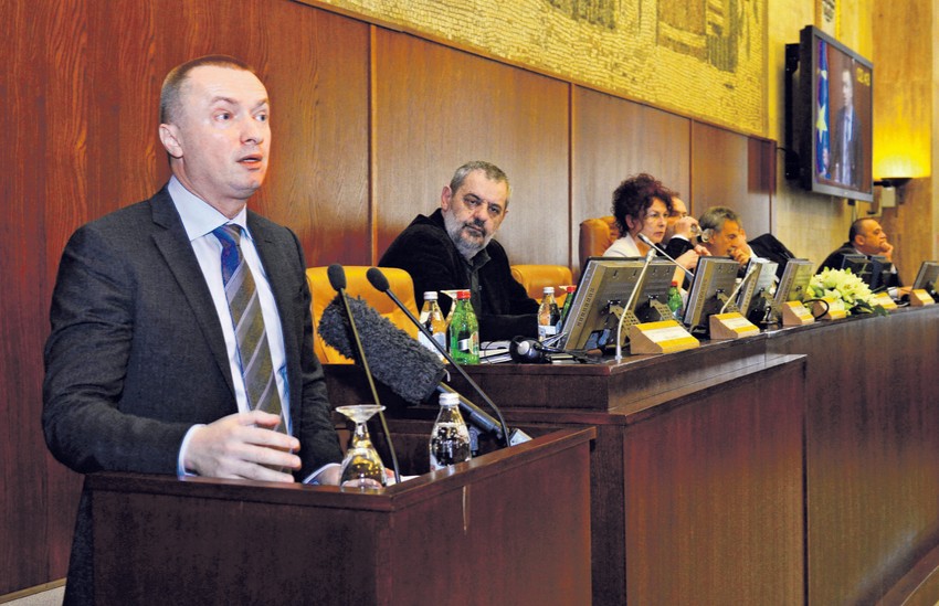 Izborio se za pobedu rezultatom 63:57 u poslanicima