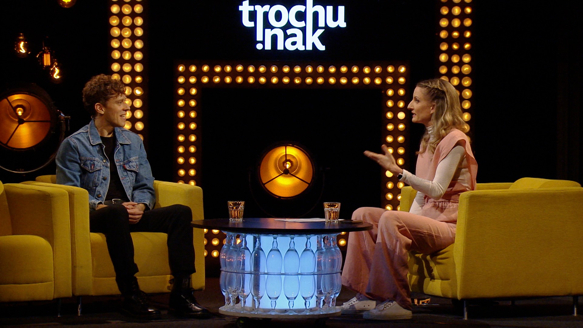 Vladko Plevčík v talkšou Trochu inak s Adelou.