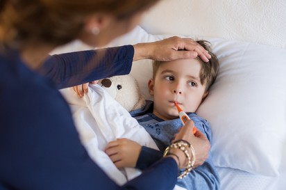 Hőemelkedése van a gyerekemnek, és bágyadt - mit tudok tenni? Az orvos válaszol