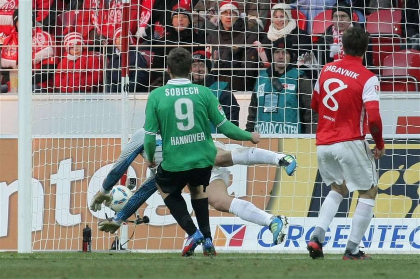 Artur Sobiech strzelił pierwszego gola w Hannover 96