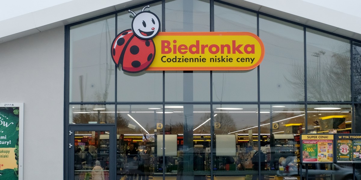 Biedronka to największa sieć dyskontów w Polsce.