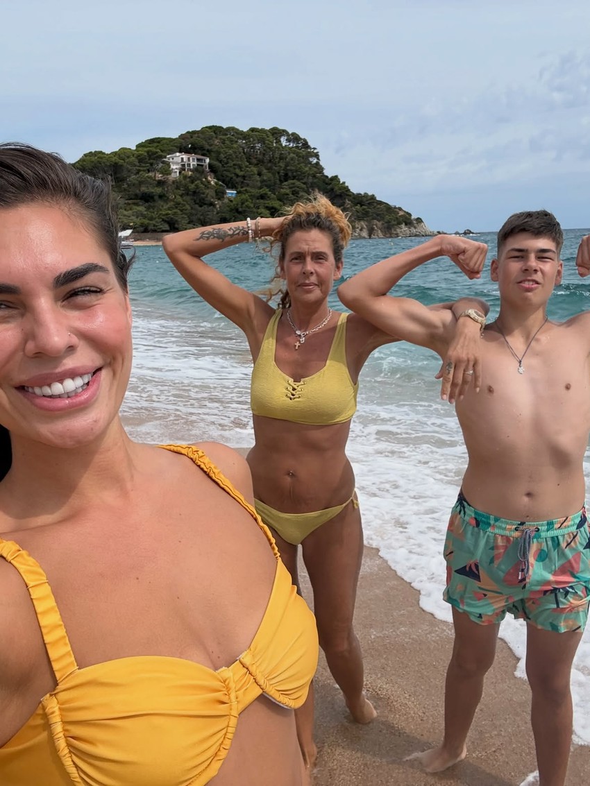 Mina Vrbaški i njena majka se skinule u Španiji, ne zna se koja je zgodnija