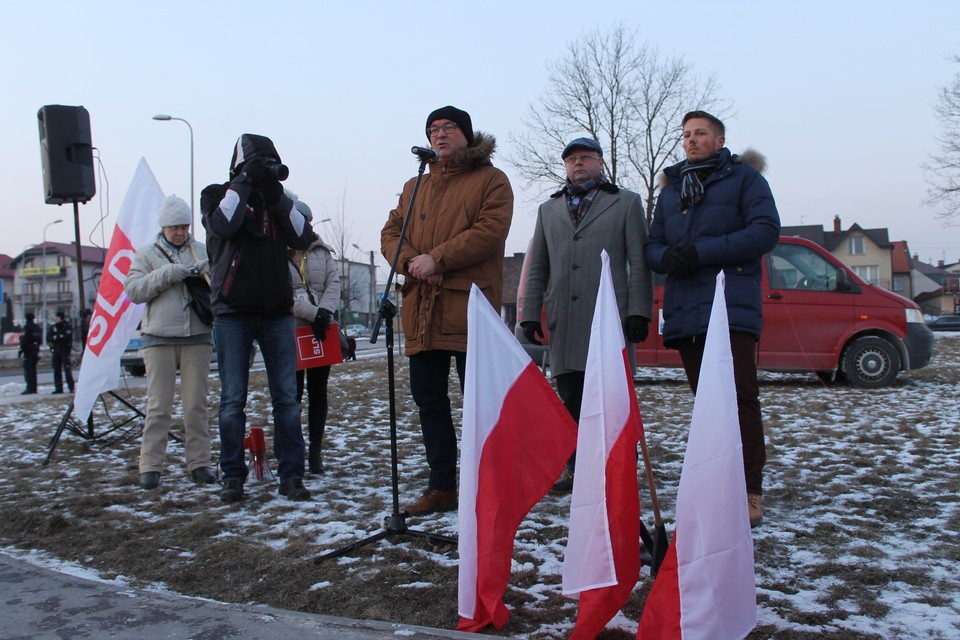 Protest SLD przeciwko polityce historycznej rządu PiS