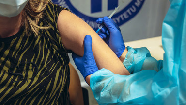 Ruszyła rejestracja na szczepienia dla osób w wieku 44 i 45 lat