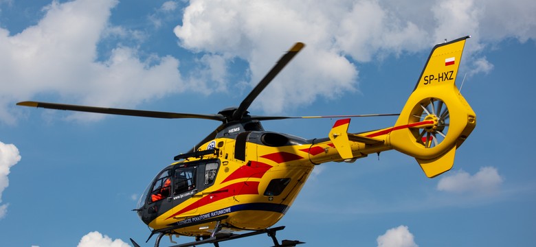 Wypadek autobusu w Łódzkiem. Zginął kierowca