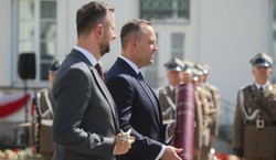 Prezydent Karol Nawrocki wręczył pierwsze nominacje generalskie