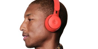 Beats Solo Pro noise cancelling headphones are down to 200 a 30