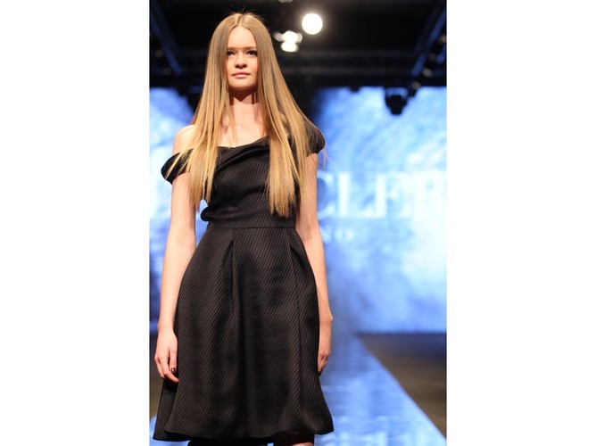 Jesień też może być piękna! Pokaz kolekcji Deni Cler na sezon jesień/zima 2011/2012.