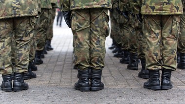 wojska obrony terytorialnej z dużym poparciem polaków. ten sondaż mówi wiele