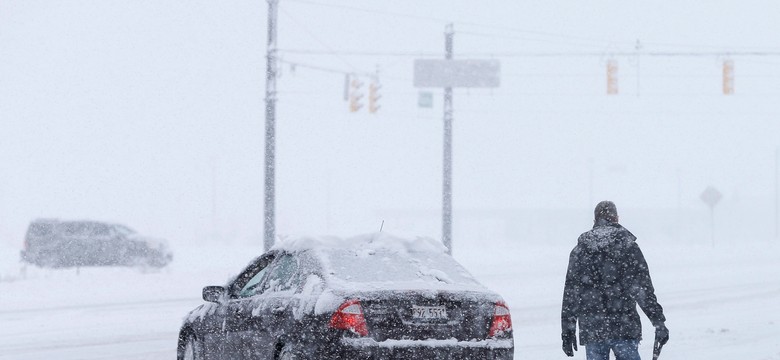Potężna burza śnieżna nadciąga nad stan Nowy Jork. WIDEO