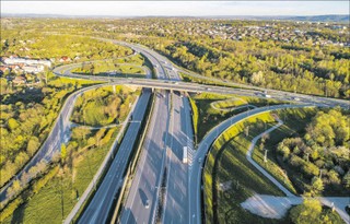 Centralne inwestycje, lokalne korzyści