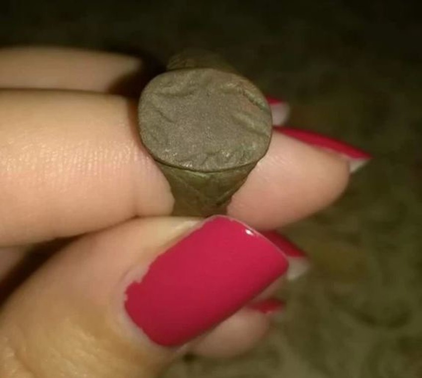 Prsten je iz poznig rimskog perioda