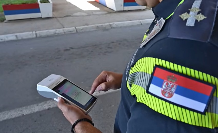 Novi android uređaj za prekršajne naloge MUP
