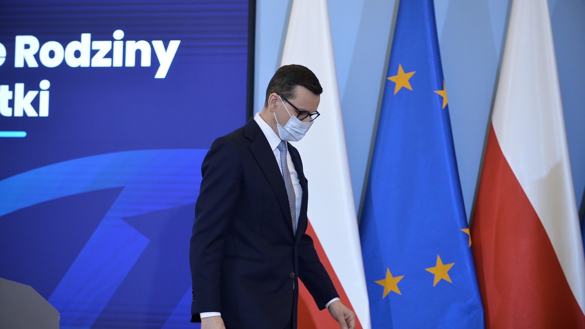 Mateusz Morawiecki po  tym jak zapowiedzia drugą już tarczę antyinflacyjną