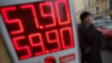 Eksperci: spadek rubla to już panika na pełną skalę