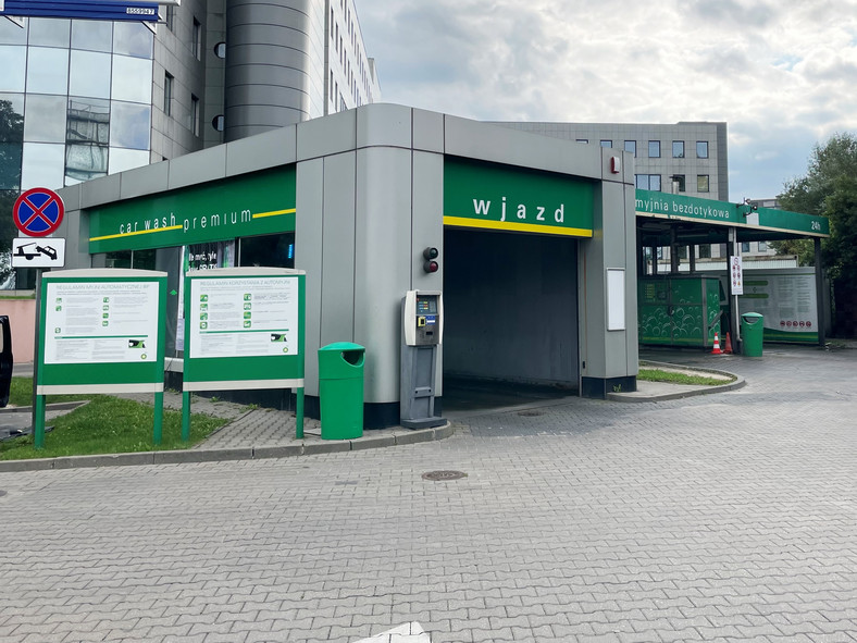 Myjnia automatyczna i bezdotykowa na BP