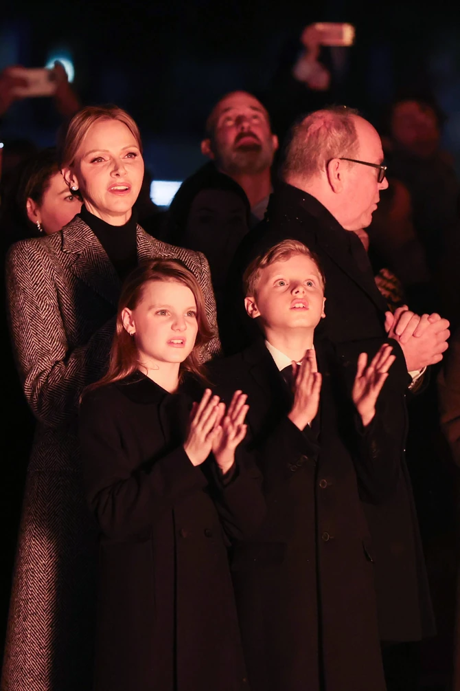 Princeza Šarlin i princ Albert sa decom