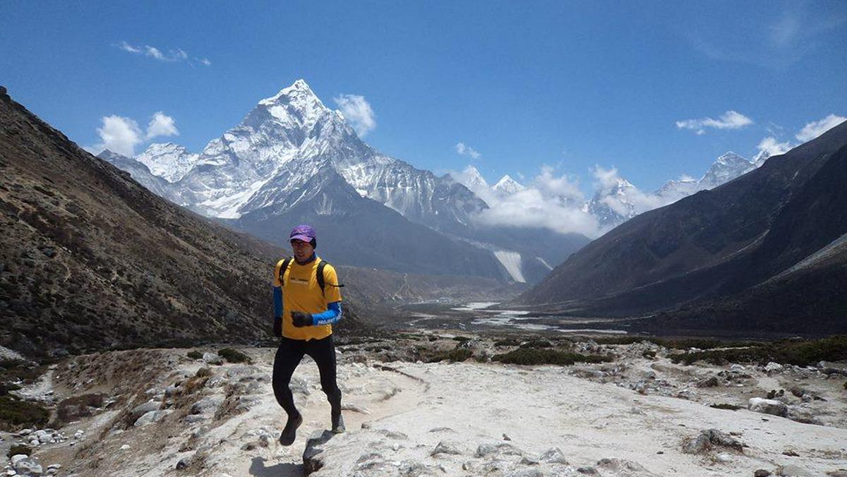 Robert Celiński Nepal maraton bieganie