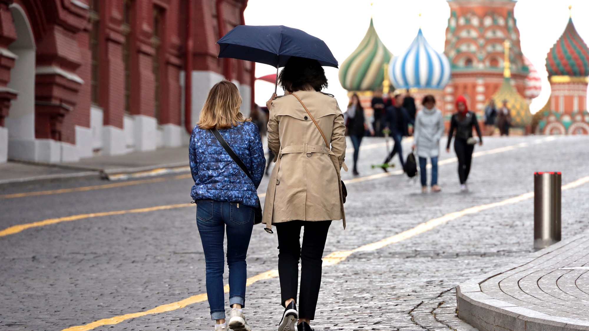 Какой ожидается июнь в москве. Дождь в Москве. Похолодание. Небольшой дождь. Похолодание в Москве сейчас.