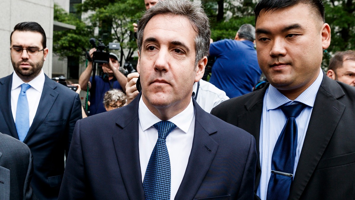 CNN: Michael Cohen oddał się w ręce FBI