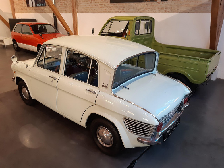 Mazda muzeum w Augsburgu na wysokich obrotach