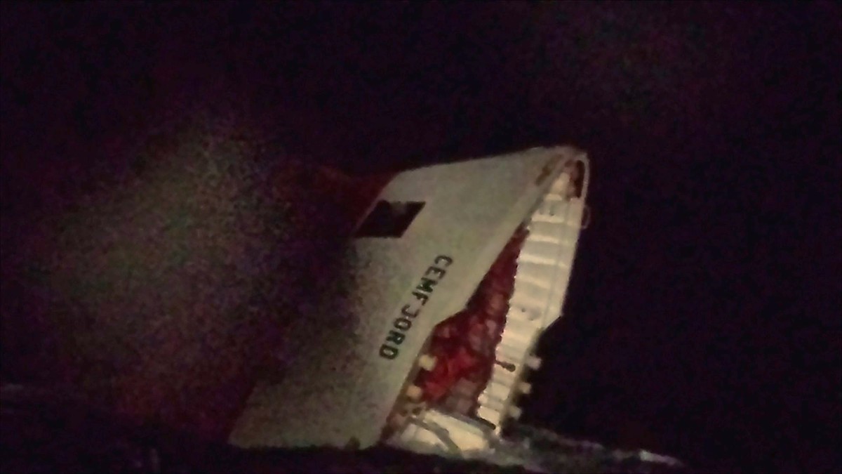 Wrak statku "Cemfjord" u wybrzeży Szkocji. Zaginęło 7 Polaków i 1 Filipińczyk