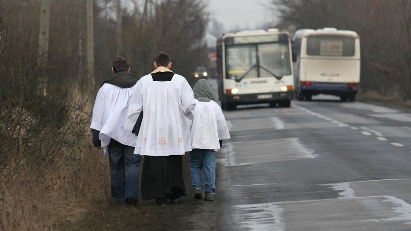 Ksiądz proboszcz na Podlasiu ustalił cennik kolędy. Kwoty zwalają z nóg