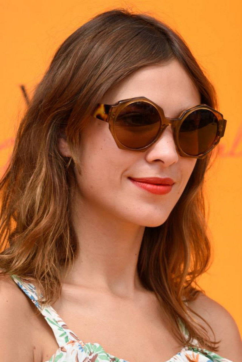 Alexa Chung z grzywką