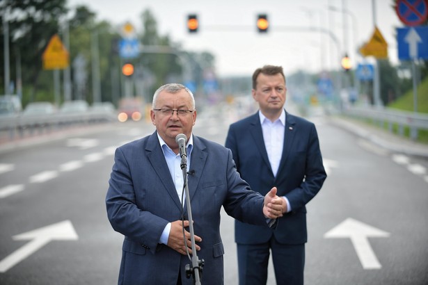 Andrzej Adamczyk, Mariusz Błaszczak