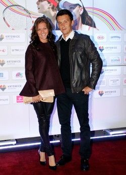 Radwańskiej nie idzie na korcie, za to miłość kwitnie. ZDJĘCIA