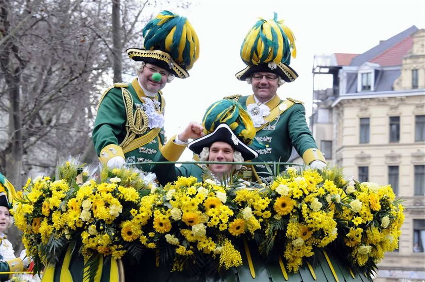 Modlą się do Lukasa Podolskiego