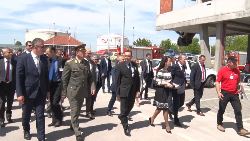 Ministar Vulin u poseti Centru u Nišu