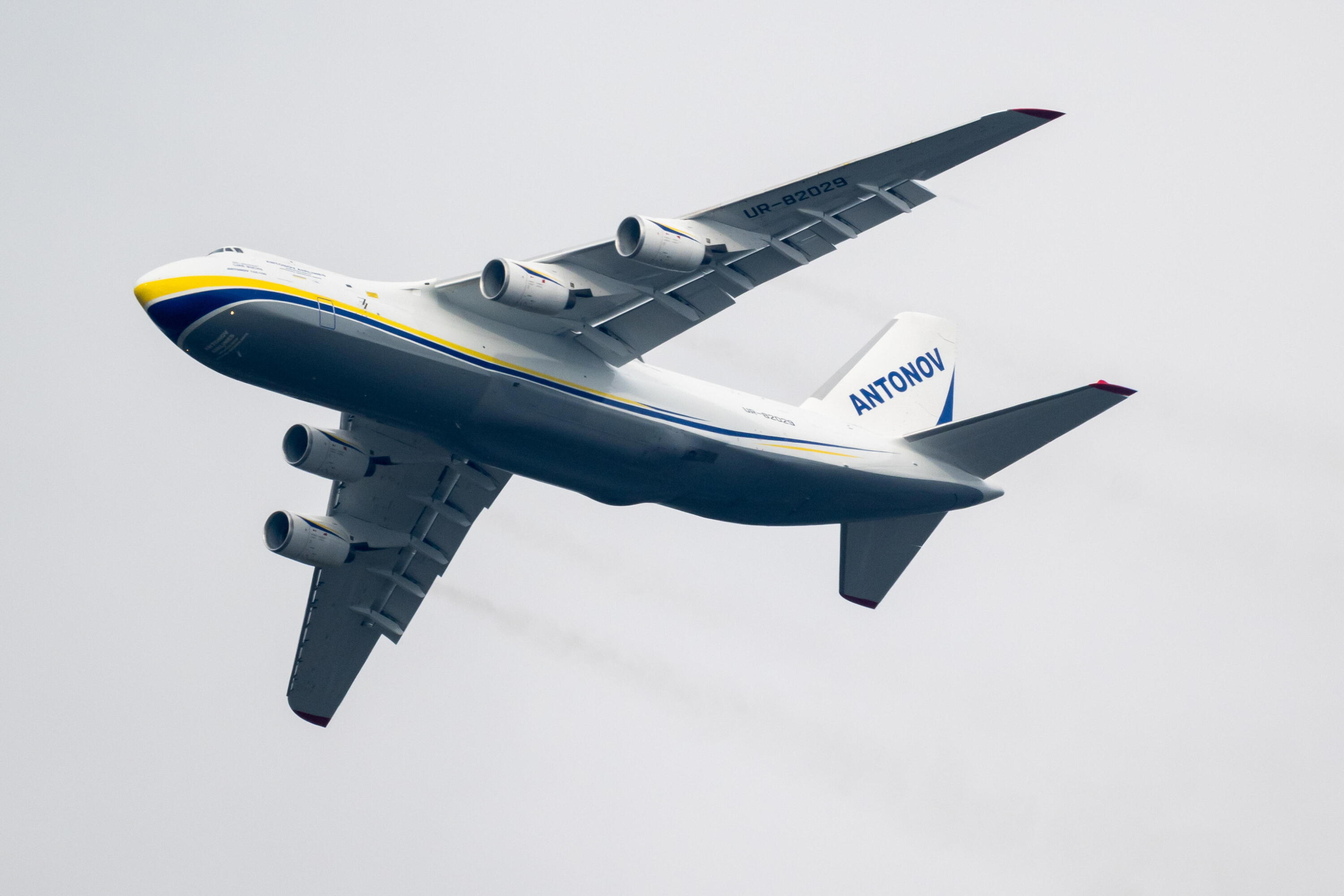 Kanada przekaże Ukrainie rosyjski Antonow i 10 mln dolarów pomocy