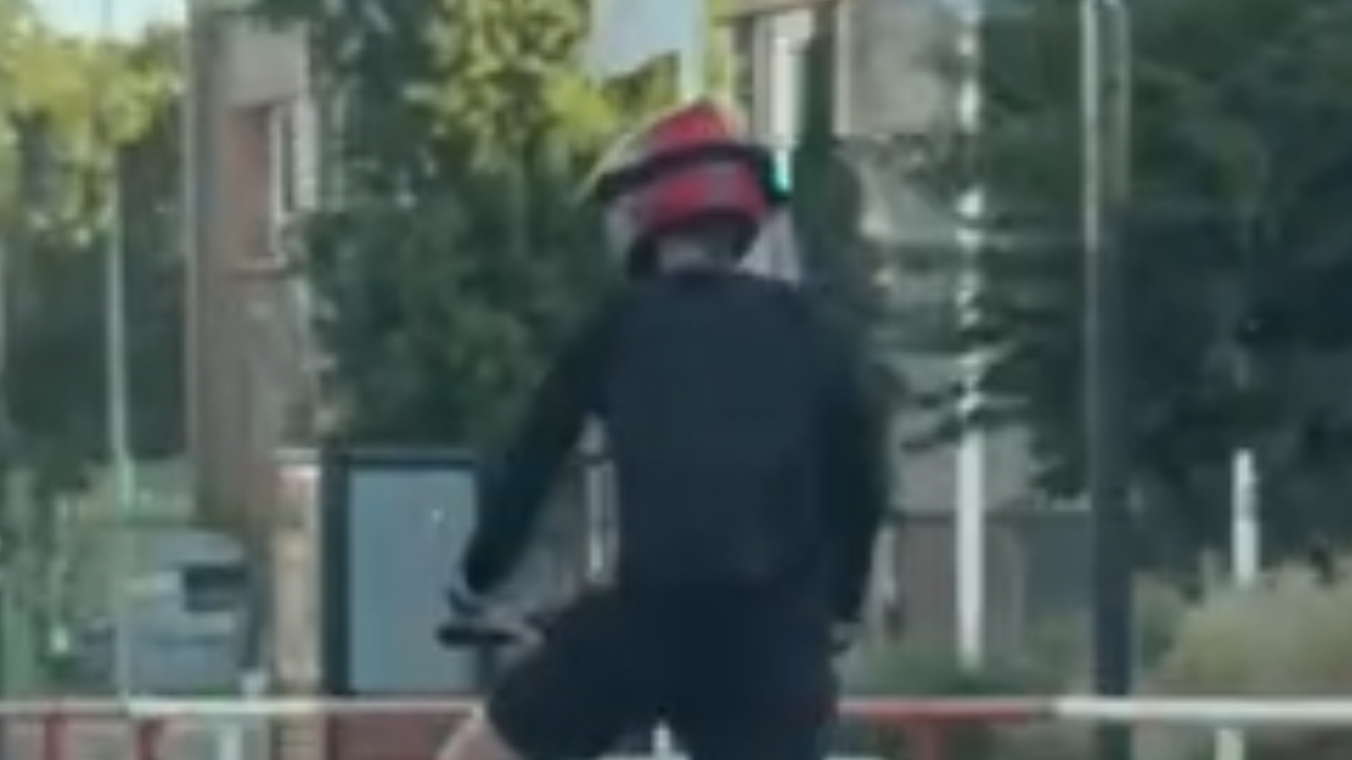 Jazdu mladíka rieši polícia.