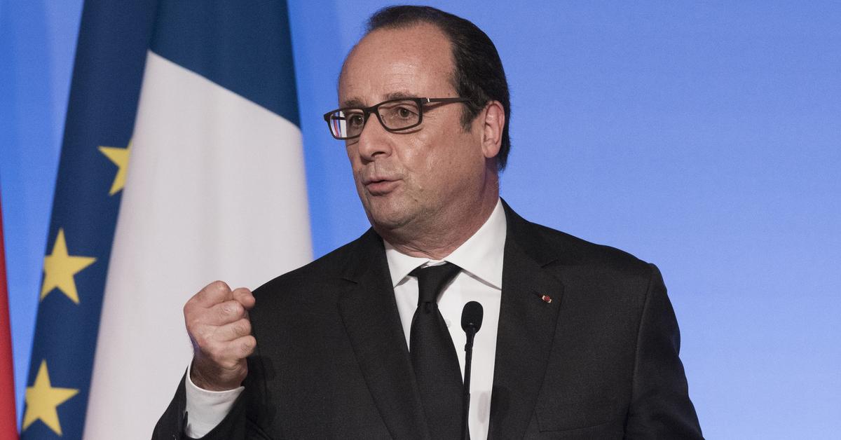  Hollande wspiera Front Ludowy w walce ze skrajną prawicą we Francji: czy uda się zmienić układ sił?